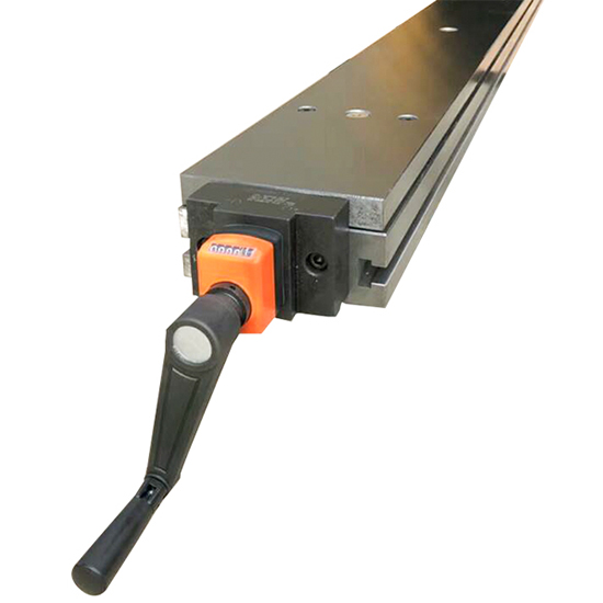 Manual tie rod compensating table
